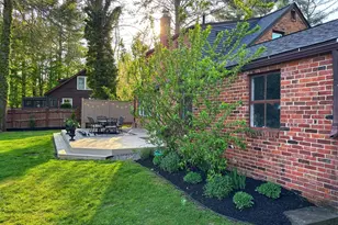 129 Elm St, Agawam, MA 01001 - Photo 6