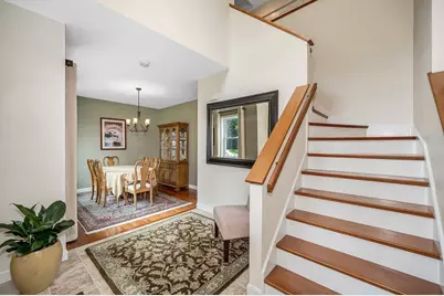 37 Beechwood Dr, Haverhill, MA 01832 - Photo 2