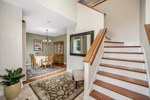 37 Beechwood Dr, Haverhill, MA 01832 - Photo 2