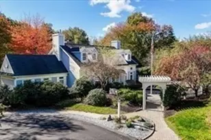 37 Beechwood Dr, Haverhill, MA 01832 - Photo 34