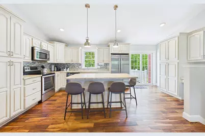135 County St, Lakeville, MA 02347 - Photo 10