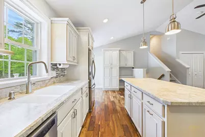 135 County St, Lakeville, MA 02347 - Photo 14