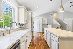 135 County St, Lakeville, MA 02347 - Photo 14