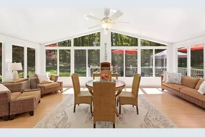 71 Valley St, Pembroke, MA 02359 - Photo 8