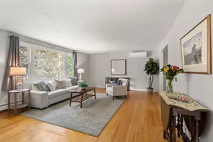 22 Causeway St, Medfield, MA 02052 - Photo 4