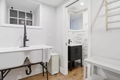 31 North Ave, Melrose, MA 02176 - Photo 36