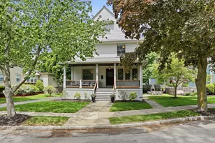 31 North Ave, Melrose, MA 02176 - Photo 1