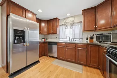 59 Grove St, Milford, MA 01757 - Photo 8