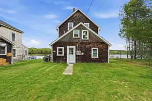 63 Oakdale Ave, Marion, MA 02738 - Photo 2
