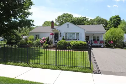 24 Circle Drive, West Springfield, MA 01089 - Photo 1