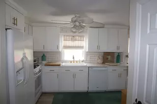 24 Circle Dr, West Springfield, MA 01089 - Photo 20