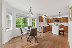 8 Cardinal Cir, Shrewsbury, MA 01545 - Photo 12
