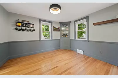 560 Pond St, Weymouth, MA 02190 - Photo 20