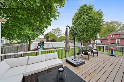 560 Pond St, Weymouth, MA 02190 - Photo 32