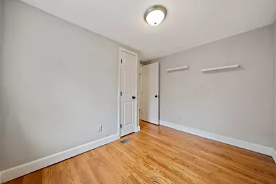 560 Pond St, Weymouth, MA 02190 - Photo 14