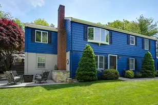 28 Edgemere St, Melrose, MA 02176 - Photo 2