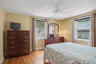 28 Edgemere St, Melrose, MA 02176 - Photo 12