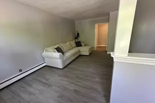 9 Oak, Wakefield, MA 01880 - Photo 4