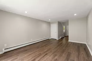 54 Decarolis Dr, Tewksbury, MA 01876 - Photo 6