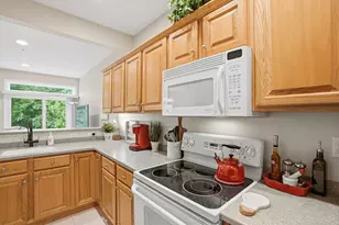 9 Robert Cir, Grafton, MA 01536 - Photo 16
