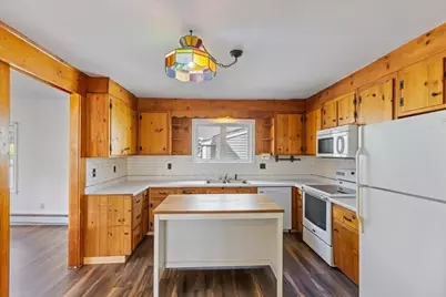 3 Glenwood St, Amesbury, MA 01913 - Photo 16