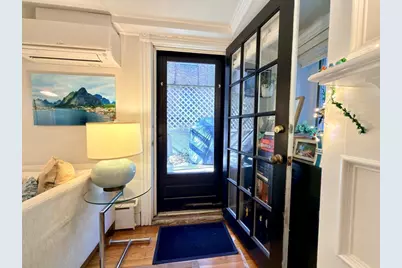 41 Pickney St #B, Boston, MA 02114 - Photo 24