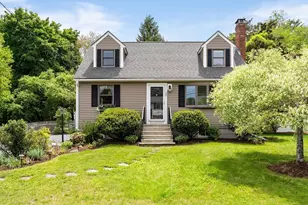 35 Spallus Rd, Stoughton, MA 02072 - Photo 2