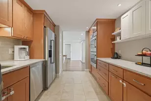 8 9th St, Medford, MA 02155 - Photo 8