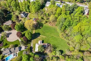 25 Park St, Southborough, MA 01772 - Photo 2