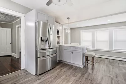 157 S Pleasant St, Haverhill, MA 01835 - Photo 8