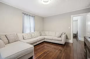 157 S Pleasant St, Haverhill, MA 01835 - Photo 14
