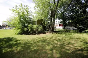 5 Anthony St, Acushnet, MA 02743 - Photo 4