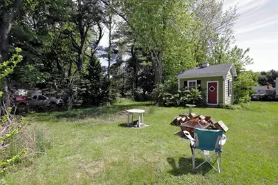 5 Anthony St, Acushnet, MA 02743 - Photo 10