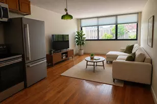 70 Southbridge St, Worcester, MA 01608 - Photo 4