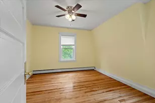 3 Wallace St, Worcester, MA 01605 - Photo 14