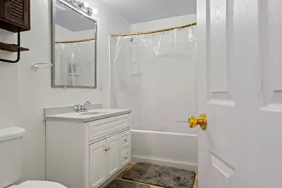3 Wallace St, Worcester, MA 01605 - Photo 16