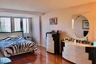 1731 Beacon, Brookline, MA 02445 - Photo 6