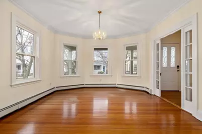 50 Kenwood St #1, Brookline, MA 02446 - Photo 2