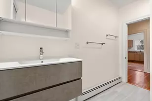 50 Kenwood St, Brookline, MA 02446 - Photo 12