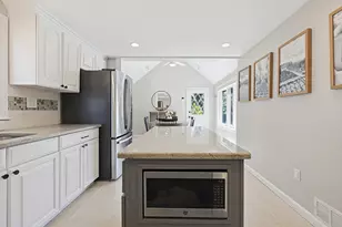 25 1st St, Norwood, MA 02062 - Photo 6