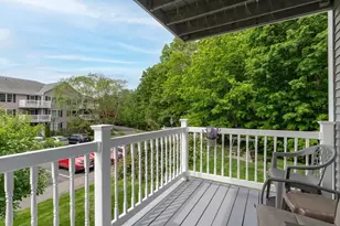 24 Greenleaves, Amherst, MA 01002 - Photo 6