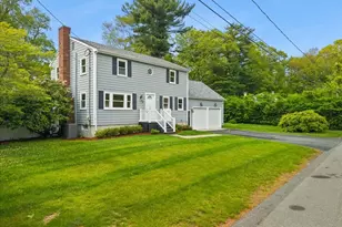 13 Lydon Ln, Kingston, MA 02364 - Photo 2