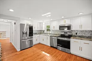 13 Lydon Ln, Kingston, MA 02364 - Photo 20
