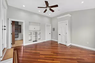 29 Hanson St, Somerville, MA 02143 - Photo 26