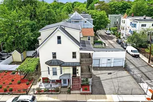 29 Hanson St, Somerville, MA 02143 - Photo 2