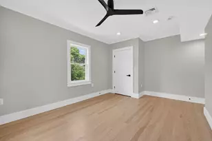 29 Hanson St, Somerville, MA 02143 - Photo 20