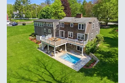 8 Bridge St, Norwell, MA 02061 - Photo 1