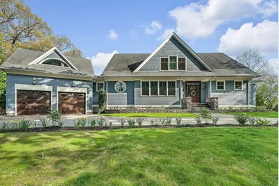179 Oakland St, Wellesley, MA 02481 - Photo 2
