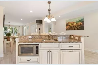 33 Pines Rd, Revere, MA 02151 - Photo 18