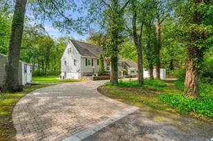 28 Ballardvale Rd, Andover, MA 01810 - Photo 4